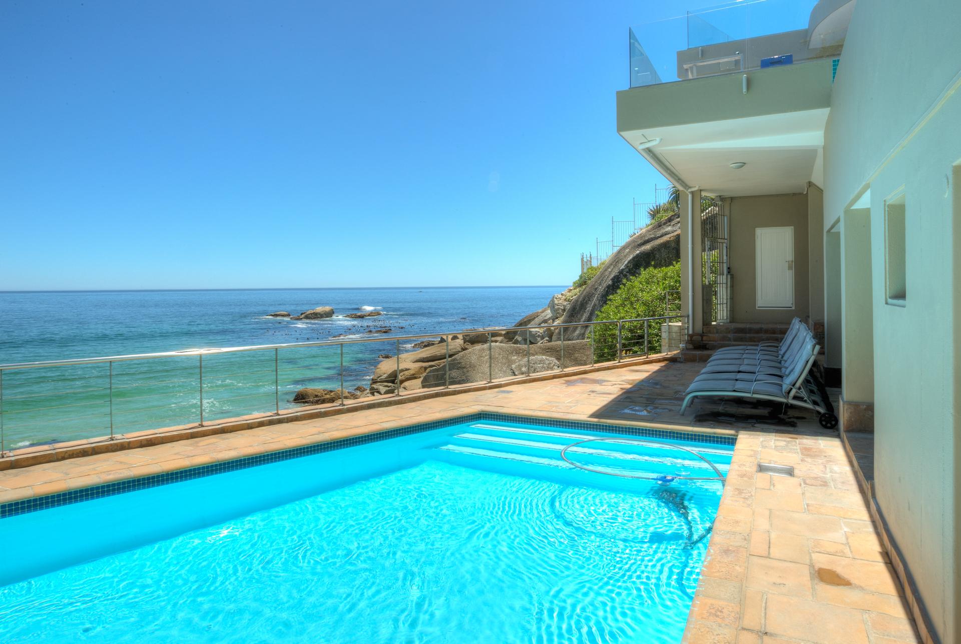 Photo 1 of Clifton Rocks Apartment accommodation in Clifton, Cape Town with 3 bedrooms and 2 bathrooms
