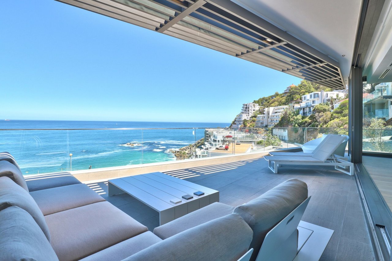 Photo 2 of Clifton Terraces accommodation in Clifton, Cape Town with 5 bedrooms and 4.5 bathrooms