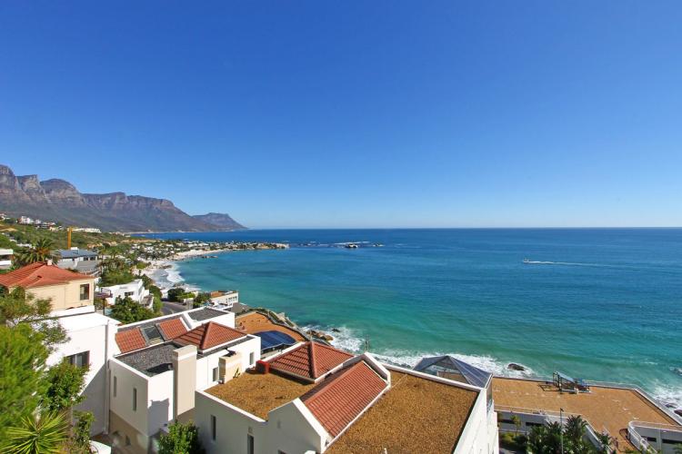 Photo 11 of Clifton Villa accommodation in Clifton, Cape Town with 3 bedrooms and 3 bathrooms