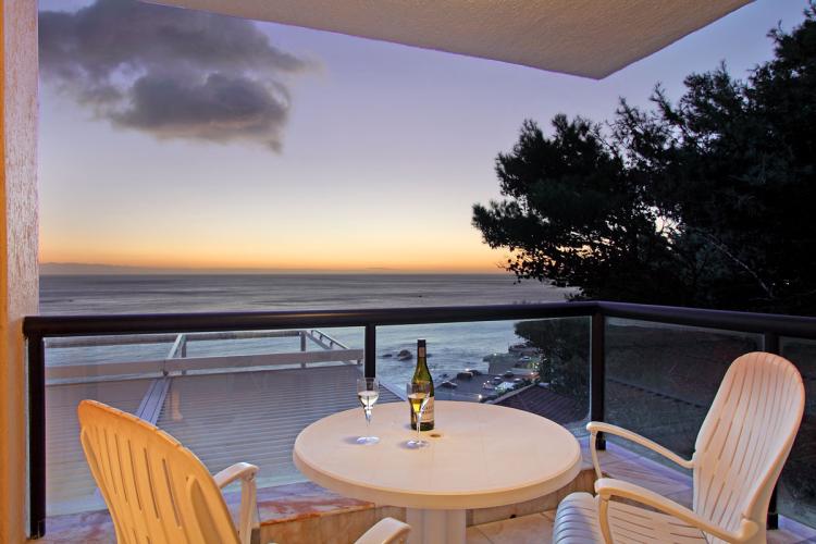 Photo 5 of Clifton Villa accommodation in Clifton, Cape Town with 3 bedrooms and 3 bathrooms
