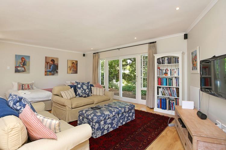 Photo 17 of Constantia Evergreen accommodation in Constantia, Cape Town with 5 bedrooms and 4 bathrooms
