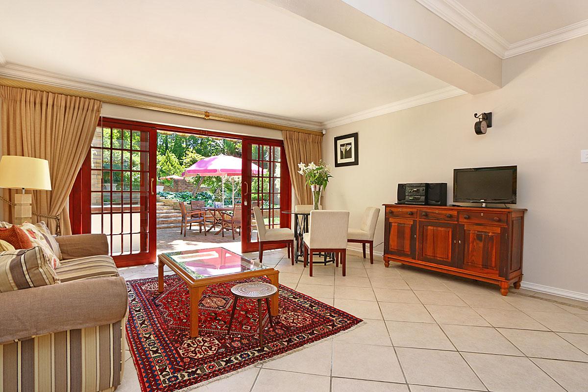 Photo 15 of Constantia Hampshire accommodation in Constantia, Cape Town with 7 bedrooms and 8.5 bathrooms