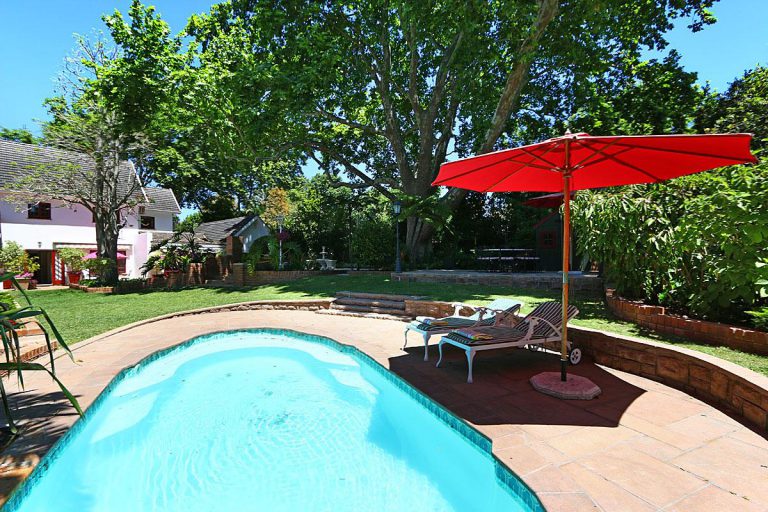 Photo 3 of Constantia Hampshire accommodation in Constantia, Cape Town with 7 bedrooms and 8.5 bathrooms