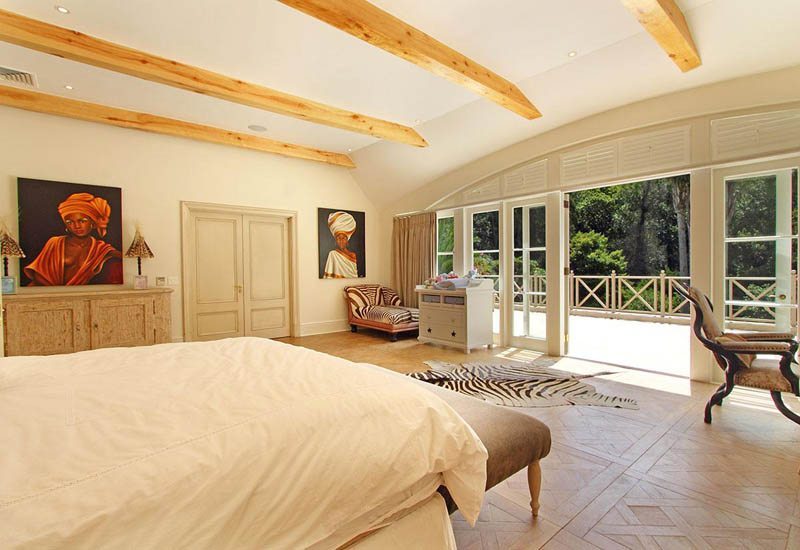 Photo 15 of Constantia Heights Villa accommodation in Constantia, Cape Town with 7 bedrooms and 7 bathrooms