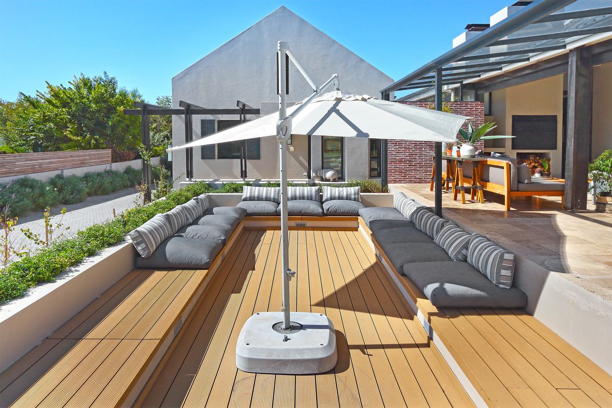 Photo 29 of Constantia Modern Villa accommodation in Constantia, Cape Town with 5 bedrooms and 6 bathrooms