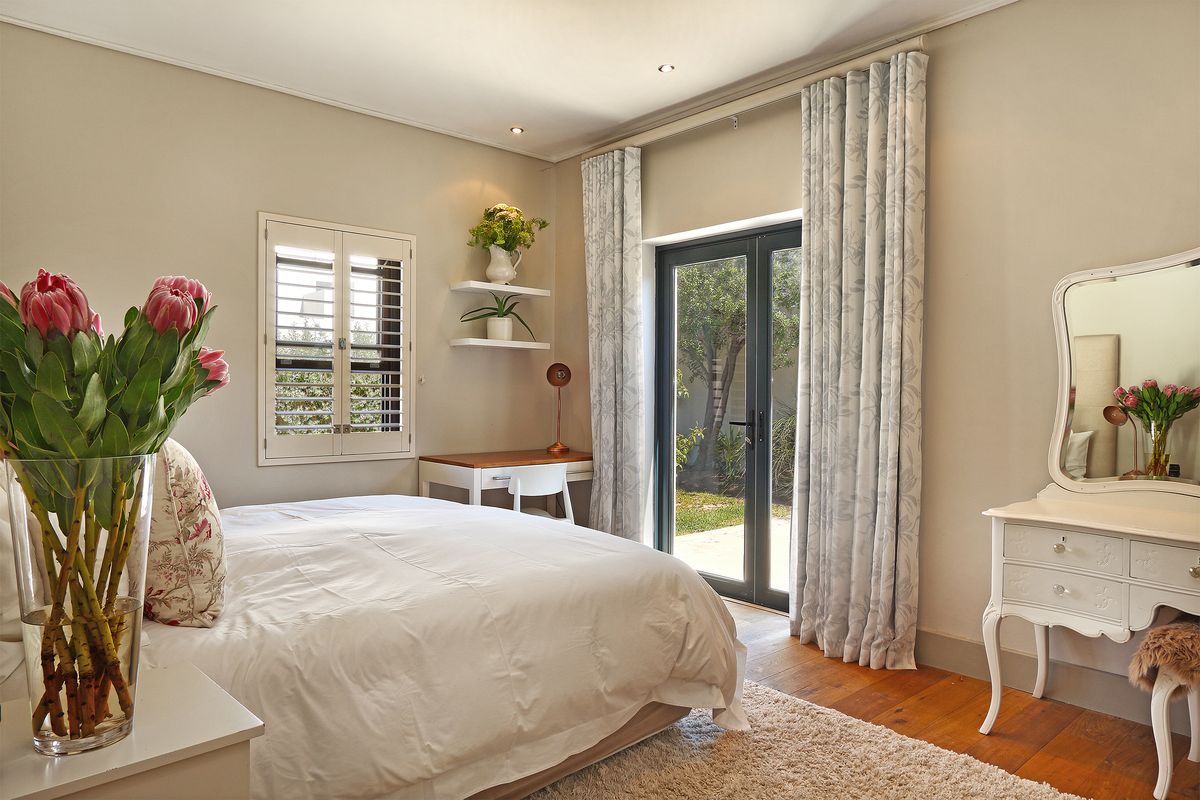 Photo 37 of Constantia Modern Villa accommodation in Constantia, Cape Town with 5 bedrooms and 6 bathrooms