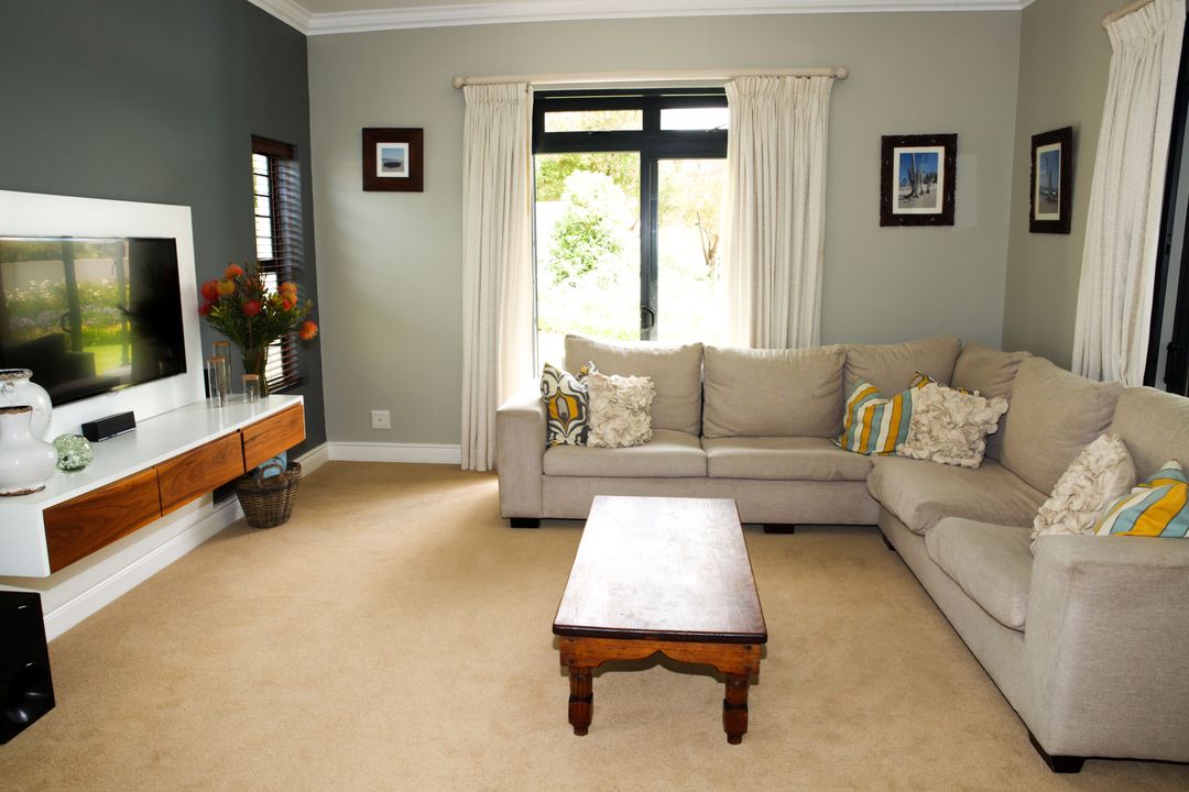 Photo 16 of Constantia Nadia Villa accommodation in Constantia, Cape Town with 4 bedrooms and 4 bathrooms