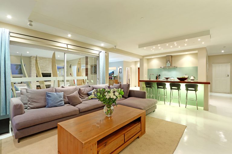 Photo 11 of Cowrie Villa 5 accommodation in Sunset Beach, Cape Town with 4 bedrooms and 3 bathrooms