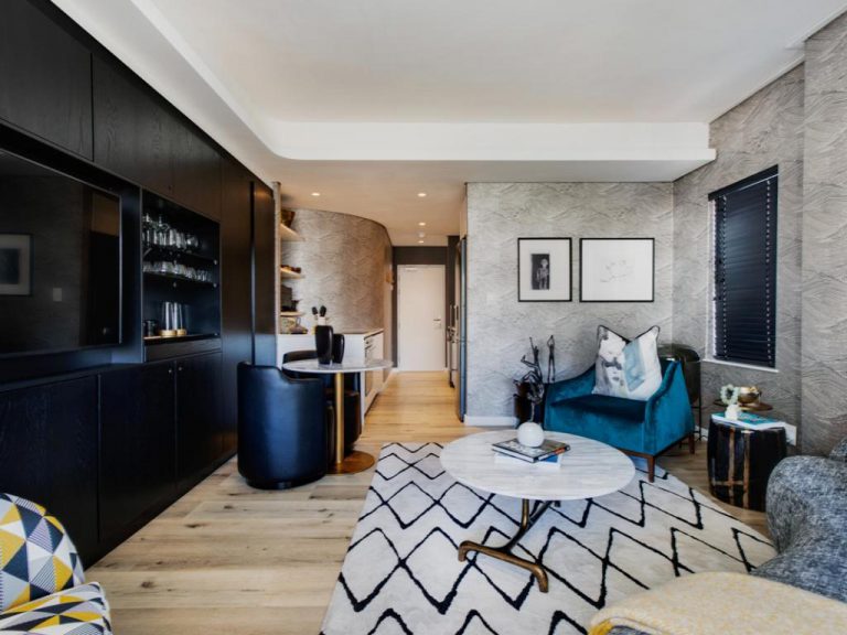 Photo 15 of Danbury Apartment accommodation in City Centre, Cape Town with 1 bedrooms and 1 bathrooms