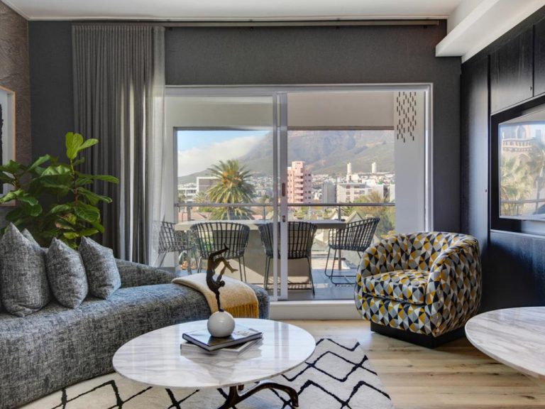 Photo 20 of Danbury Apartment accommodation in City Centre, Cape Town with 1 bedrooms and 1 bathrooms