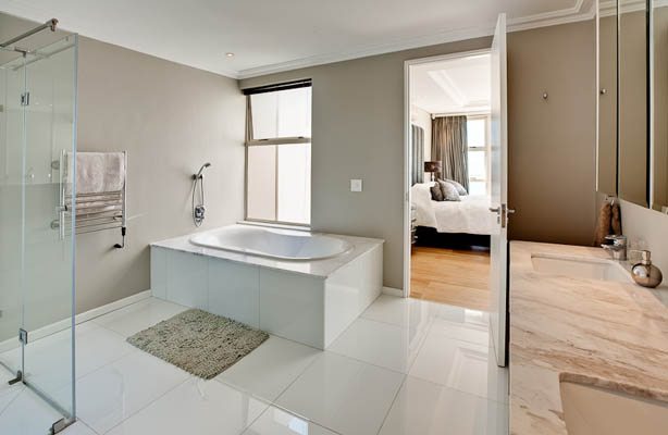 Photo 12 of De Wet Elegance accommodation in Bantry Bay, Cape Town with 3 bedrooms and 2.5 bathrooms