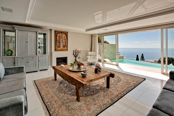 Photo 9 of De Wet Elegance accommodation in Bantry Bay, Cape Town with 3 bedrooms and 2.5 bathrooms