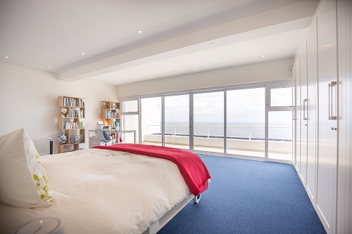 Photo 17 of Deep Blue Oyster accommodation in Camps Bay, Cape Town with 2 bedrooms and 1 bathrooms