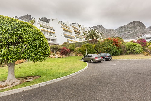 Photo 33 of Deep Blue Oyster accommodation in Camps Bay, Cape Town with 2 bedrooms and 1 bathrooms