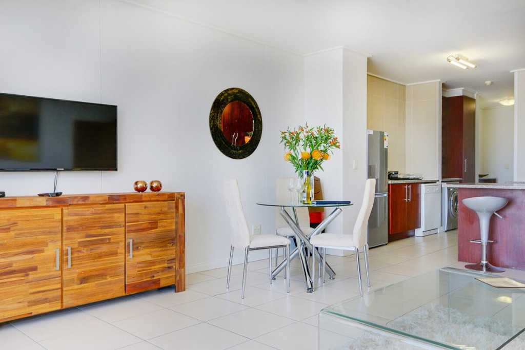 Photo 18 of Dockside 805 accommodation in De Waterkant, Cape Town with 1 bedrooms and 1 bathrooms