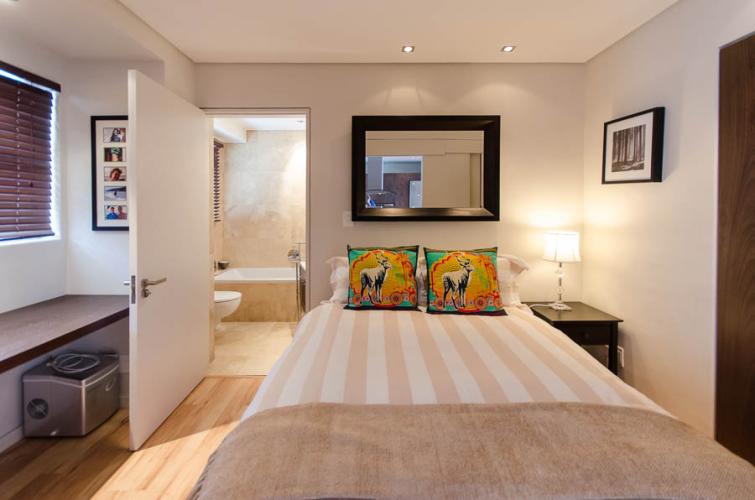 Photo 10 of Doverhurst 402 accommodation in Sea Point, Cape Town with 2 bedrooms and 2 bathrooms