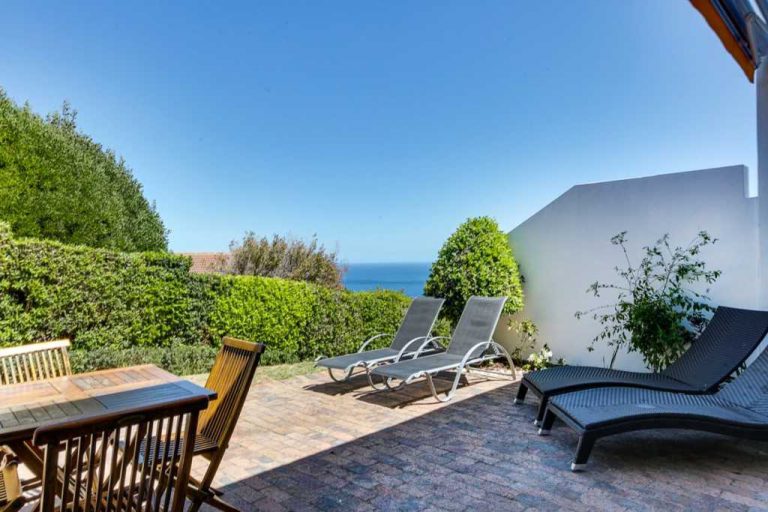 Photo 14 of Driftwood accommodation in Camps Bay, Cape Town with 2 bedrooms and 2 bathrooms
