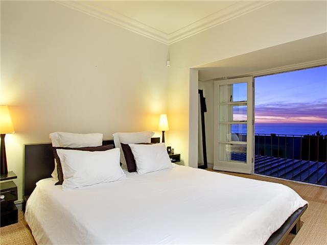 Photo 5 of Dunkeld Villa accommodation in Camps Bay, Cape Town with 3 bedrooms and 3 bathrooms