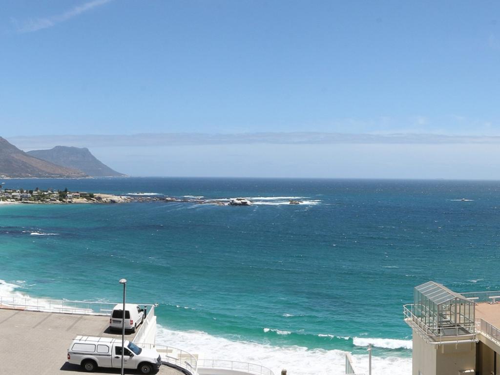 Photo 1 of Dunmore 2 Bed accommodation in Clifton, Cape Town with 2 bedrooms and 2 bathrooms