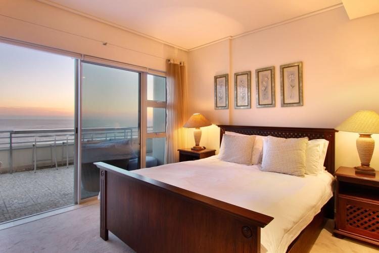Photo 15 of Dunmore Penthouse accommodation in Clifton, Cape Town with 3 bedrooms and 2 bathrooms