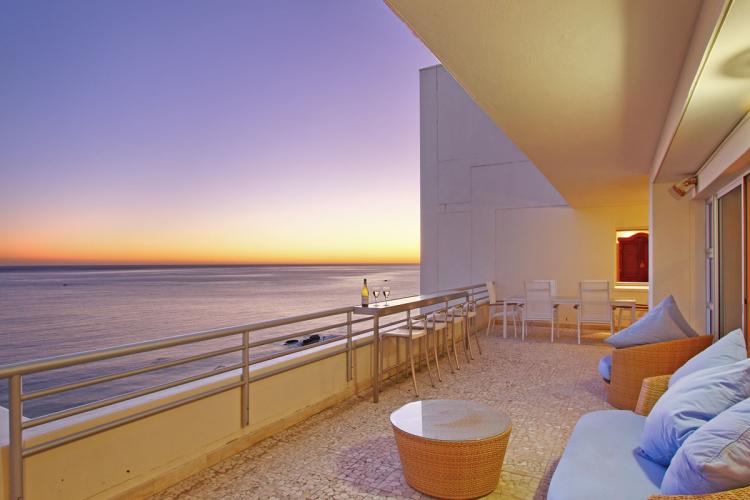 Photo 1 of Dunmore Penthouse accommodation in Clifton, Cape Town with 3 bedrooms and 2 bathrooms