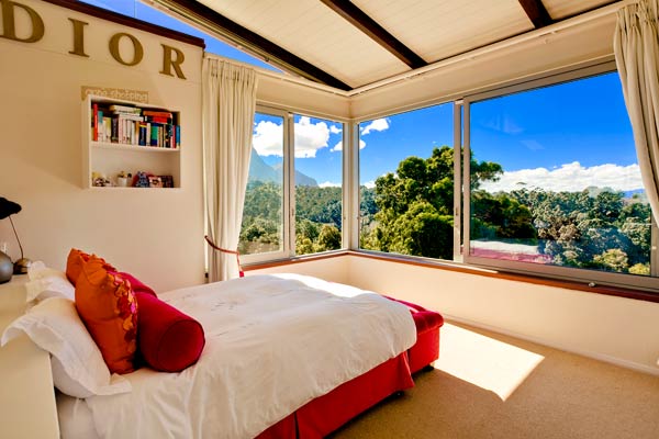 Photo 3 of Eagles Nest accommodation in Constantia, Cape Town with 5 bedrooms and 5 bathrooms