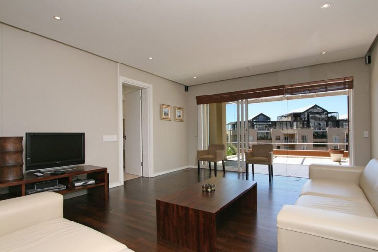 Photo 21 of Ellesmere 302 accommodation in V&A Waterfront, Cape Town with 2 bedrooms and 2 bathrooms