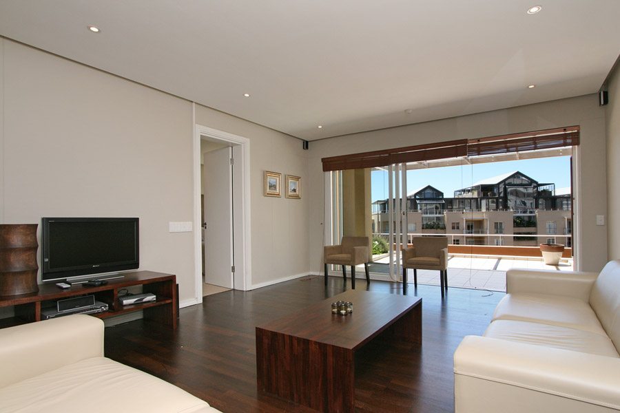 Photo 21 of Ellesmere 302 accommodation in V&A Waterfront, Cape Town with 2 bedrooms and 2 bathrooms