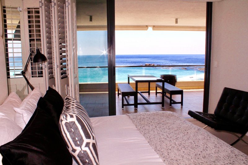 Photo 12 of Eventide Splendour accommodation in Clifton, Cape Town with 3 bedrooms and 3 bathrooms
