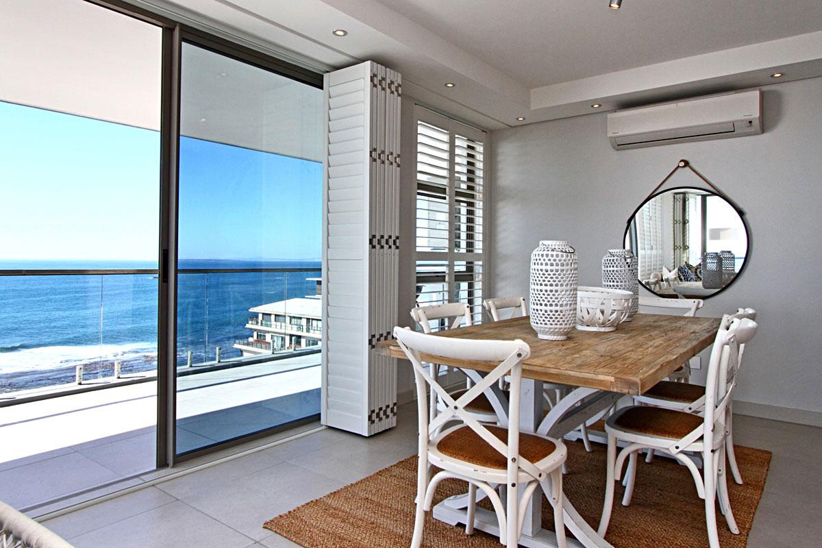 Photo 20 of Fairmont 1001 accommodation in Sea Point, Cape Town with 3 bedrooms and 2 bathrooms