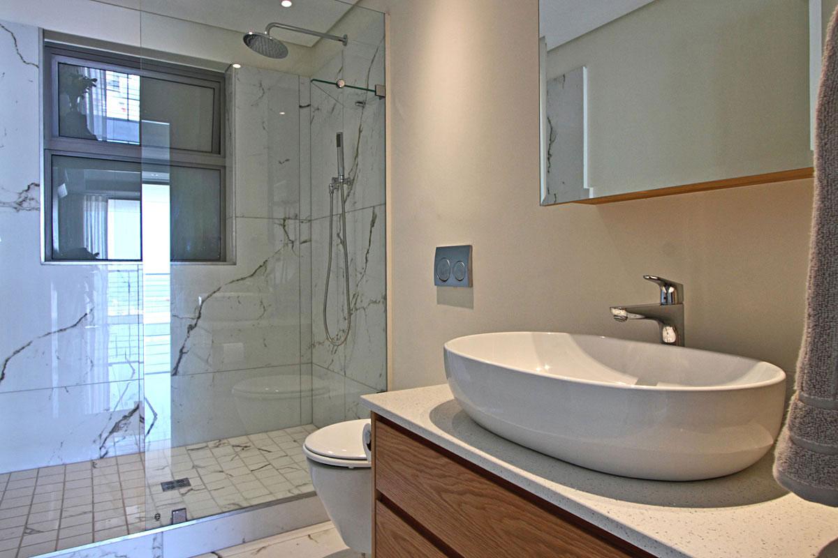 Photo 6 of Fairmont 303 accommodation in Sea Point, Cape Town with 2 bedrooms and 2 bathrooms