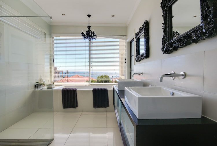 Photo 17 of Finchley 2 accommodation in Camps Bay, Cape Town with 5 bedrooms and 4 bathrooms