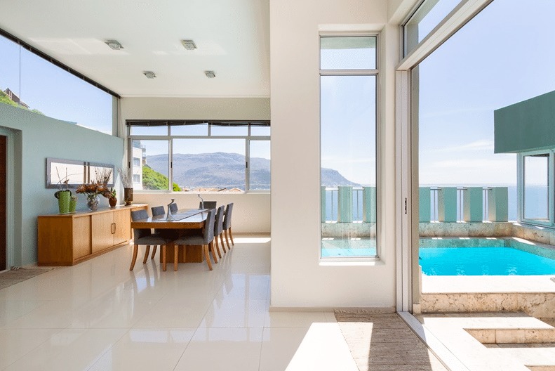 Photo 3 of Fish Hoek Oceans Villa accommodation in Fish Hoek, Cape Town with 5 bedrooms and 5 bathrooms