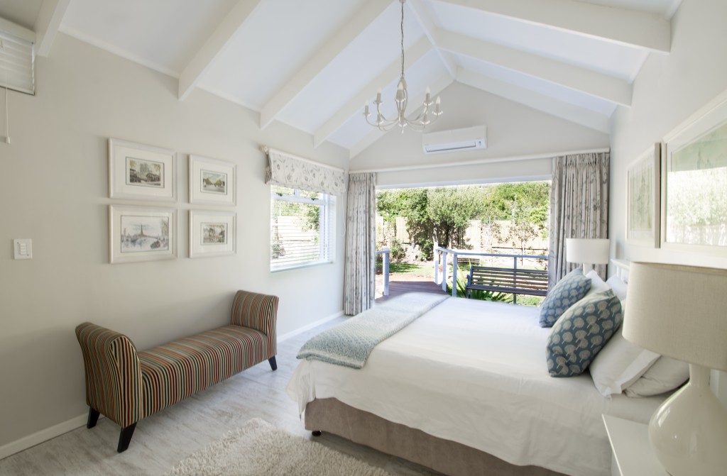 Photo 14 of Fountain House accommodation in Hout Bay, Cape Town with 4 bedrooms and 3 bathrooms