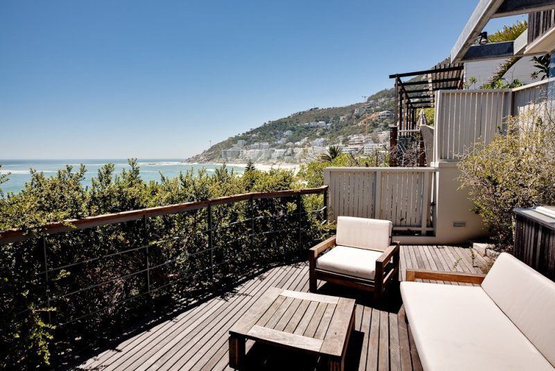 Photo 2 of Fourth Beach accommodation in Clifton, Cape Town with 3 bedrooms and 3 bathrooms