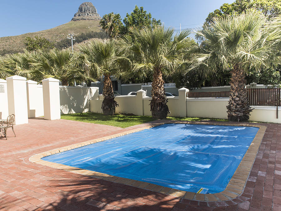 Photo 11 of Fresnaye Apartment accommodation in Fresnaye, Cape Town with 2 bedrooms and 2 bathrooms