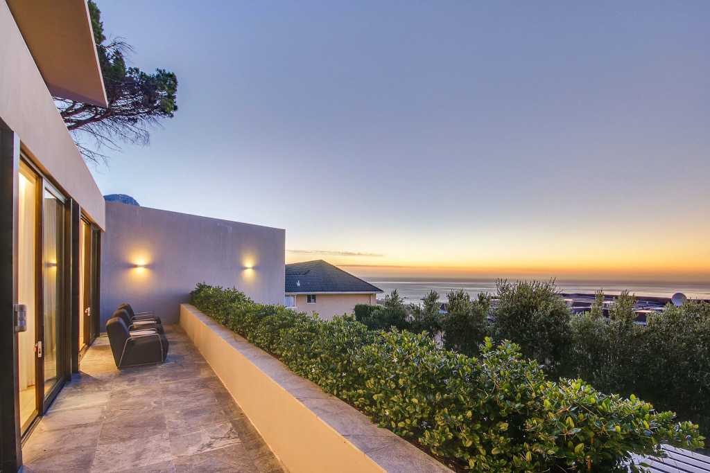 Photo 5 of Geneva Drive Villa accommodation in Camps Bay, Cape Town with 5 bedrooms and 5 bathrooms