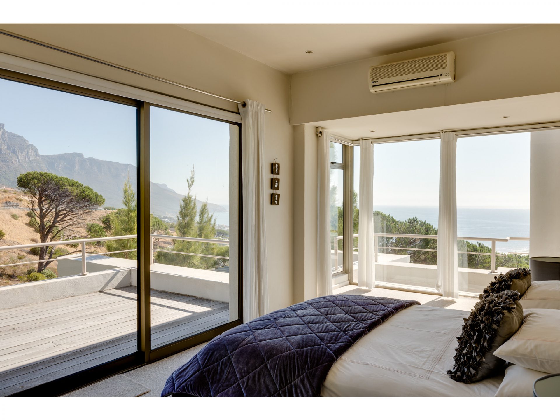 Photo 9 of Geneva Sunsets accommodation in Camps Bay, Cape Town with 6 bedrooms and 7 bathrooms
