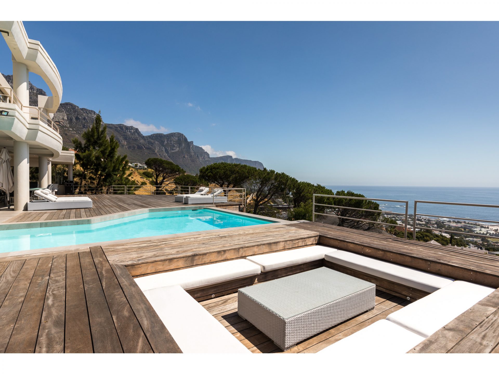 Photo 1 of Geneva Sunsets accommodation in Camps Bay, Cape Town with 6 bedrooms and 7 bathrooms