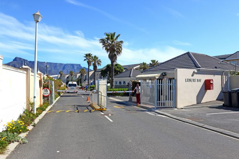 Photo 15 of Girlipico accommodation in Milnerton, Cape Town with 1 bedrooms and 1 bathrooms
