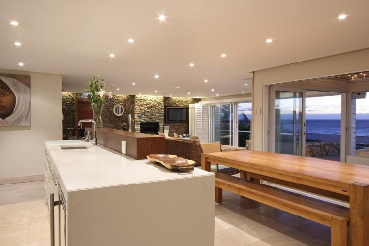 Photo 8 of Glen Beach Bungalow accommodation in Camps Bay, Cape Town with 4 bedrooms and 4 bathrooms