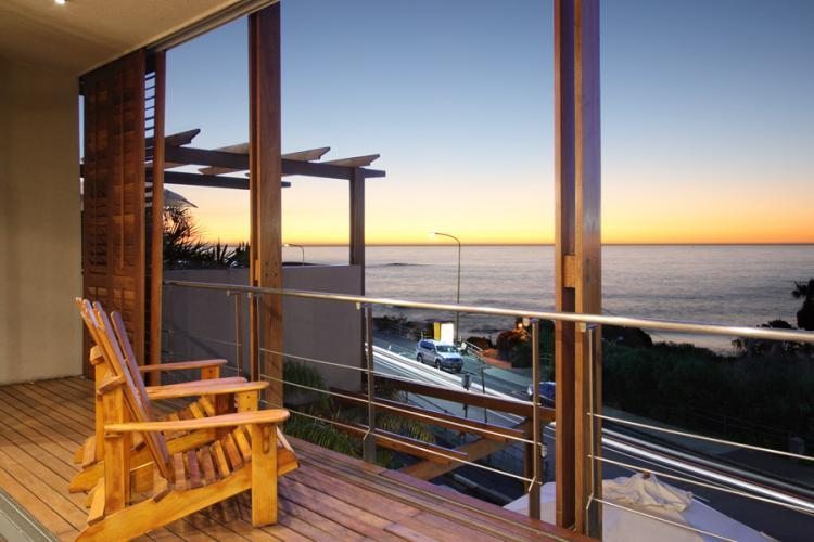Photo 3 of Glen Beach Villas 1 accommodation in Camps Bay, Cape Town with 5 bedrooms and 4 bathrooms
