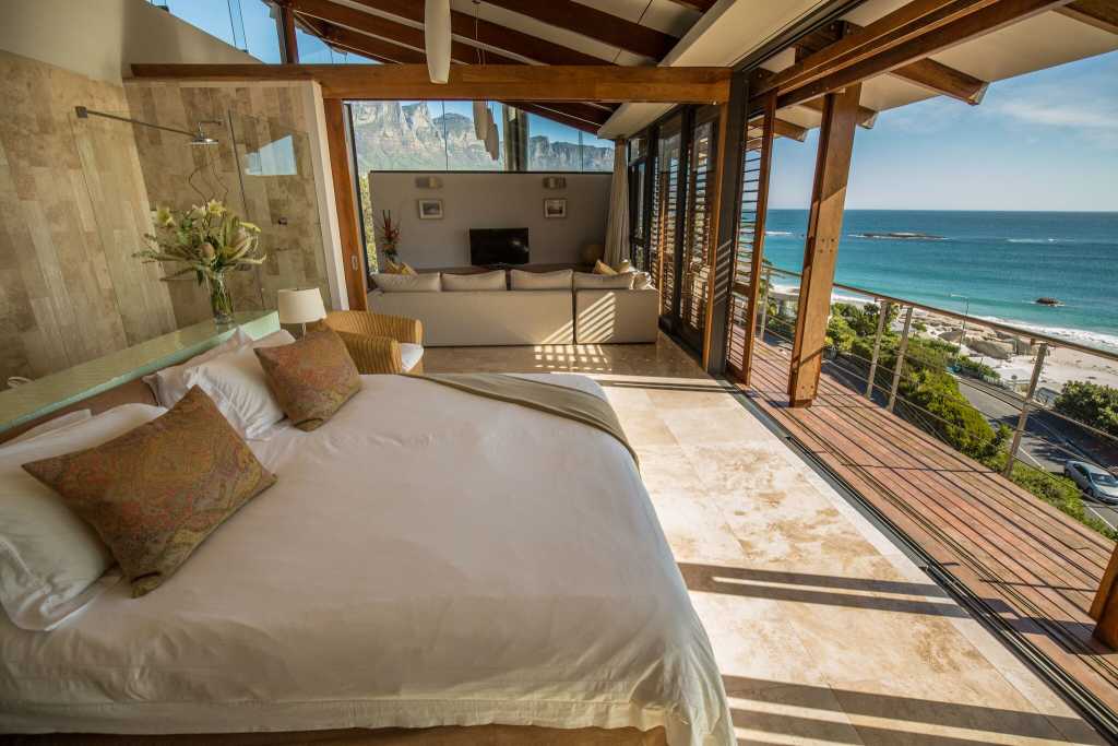 Photo 14 of Glen Beach Villas 4 accommodation in Camps Bay, Cape Town with 4 bedrooms and  bathrooms
