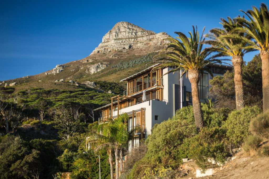 Photo 6 of Glen Beach Villas 4 accommodation in Camps Bay, Cape Town with 4 bedrooms and  bathrooms