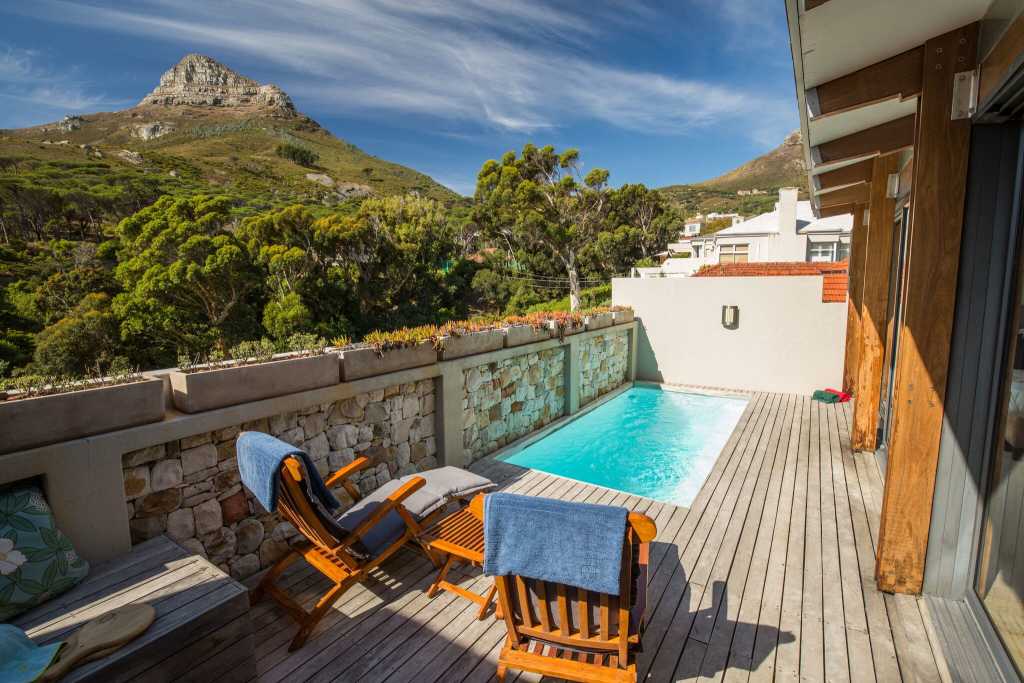 Photo 9 of Glen Beach Villas 4 accommodation in Camps Bay, Cape Town with 4 bedrooms and  bathrooms