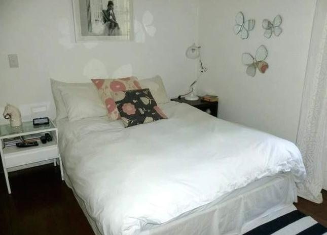 Photo 5 of Glengariff House accommodation in Three Anchor Bay, Cape Town with 3 bedrooms and 3 bathrooms