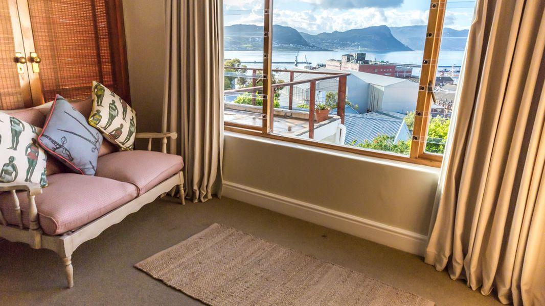 Photo 9 of Grosvenor 8 Bedroom accommodation in Simons Town, Cape Town with 8 bedrooms and 8 bathrooms