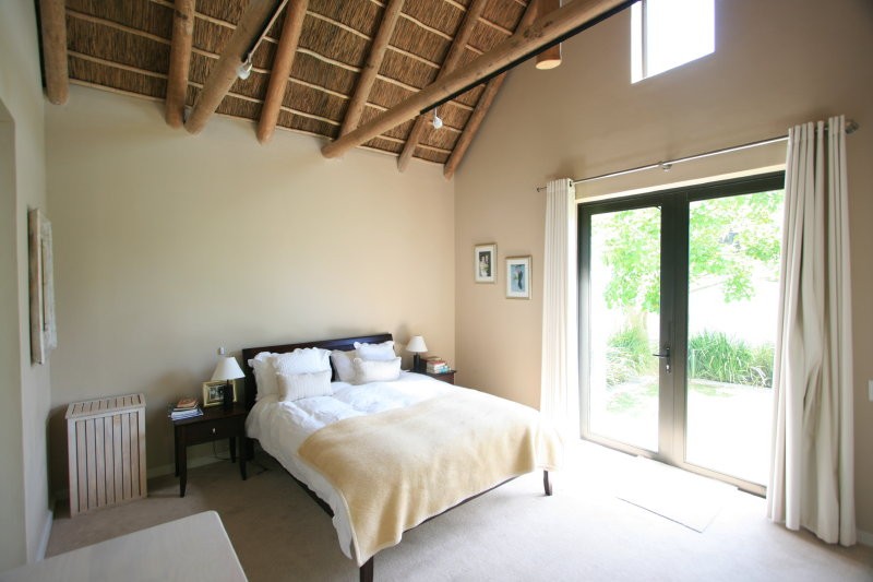 Photo 6 of Grotto Villa accommodation in Hout Bay, Cape Town with 3 bedrooms and 2 bathrooms