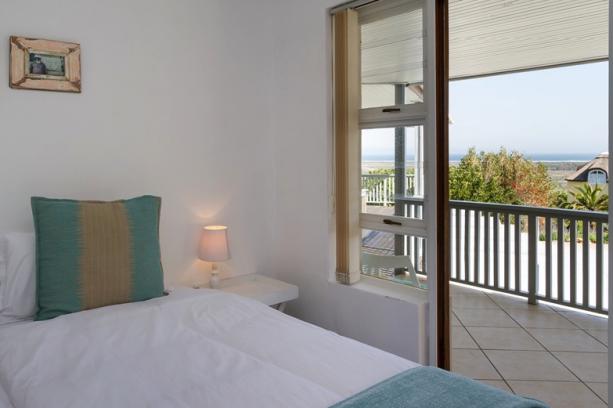 Photo 10 of Happy Cape House accommodation in Noordhoek, Cape Town with 4 bedrooms and 3 bathrooms