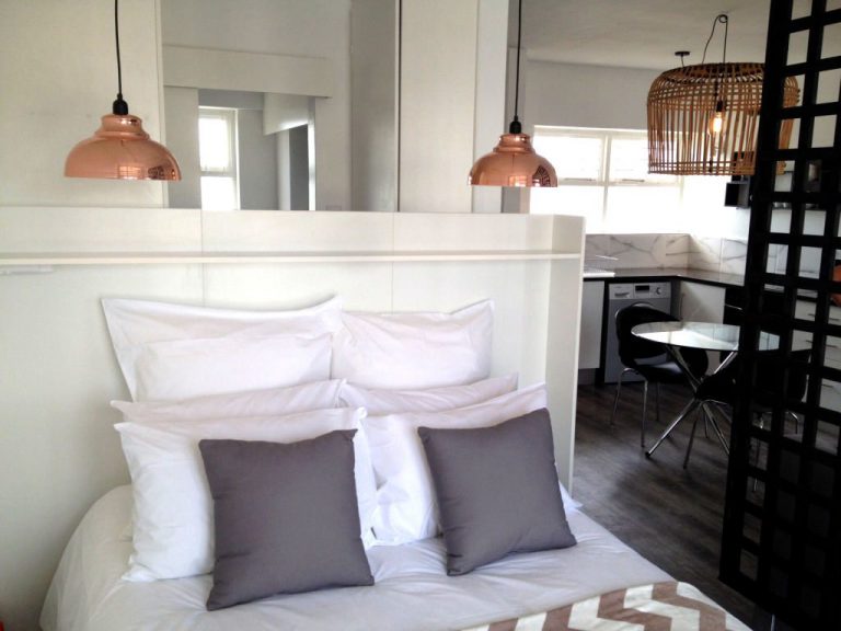 Photo 3 of Hero City Urban Studio accommodation in Green Point, Cape Town with 1 bedrooms and 1 bathrooms
